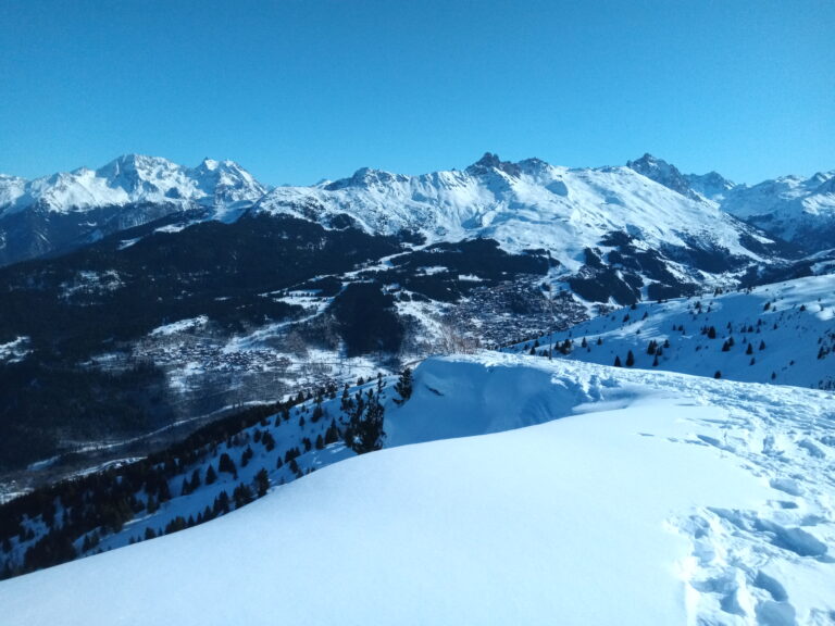 JEUDI JOURNEE - PANORAMIQUE DOS DU CRÊT VOLAND